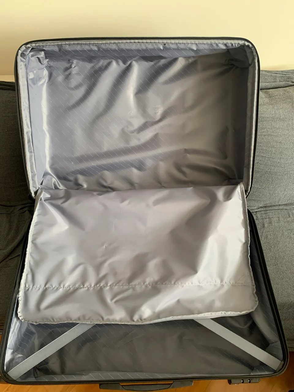 Mala 23kg preta Resistente - Marca própria Walmart - Foto 5