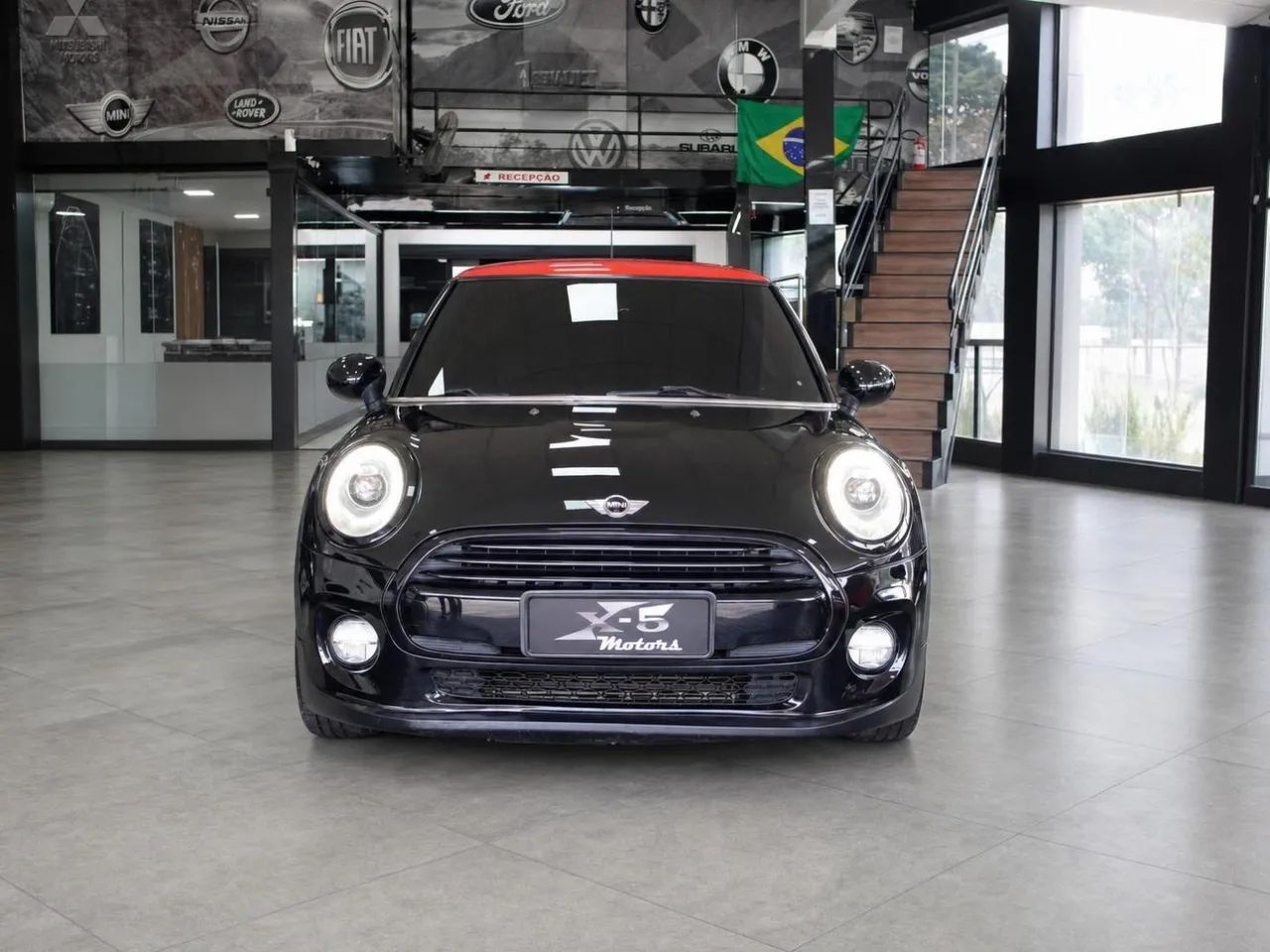 MINI Cooper 1.5 Turbo 12V 3p Aut., foto 2 de 17