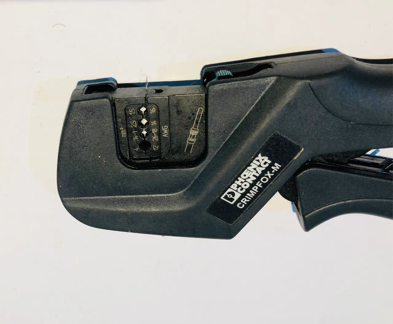 Alicate prensa terminal phoenix CRIMPFOX-M