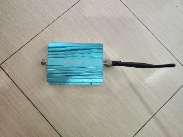 RF Repeater 850MHz - Foto 2