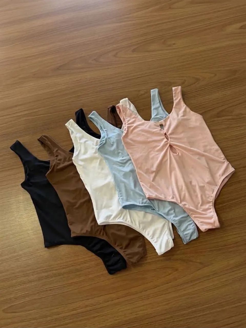 Roupas  - Foto 4