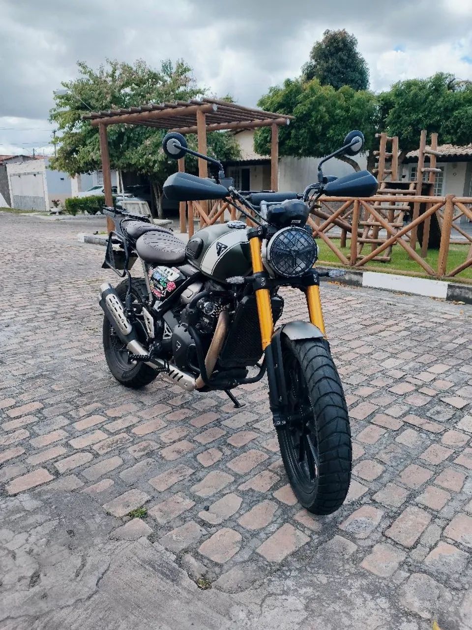 Scrambler 400x