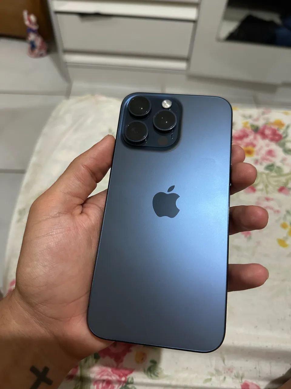 iPhone 15 Pro Max seminovo em perfeito estado - Foto 5