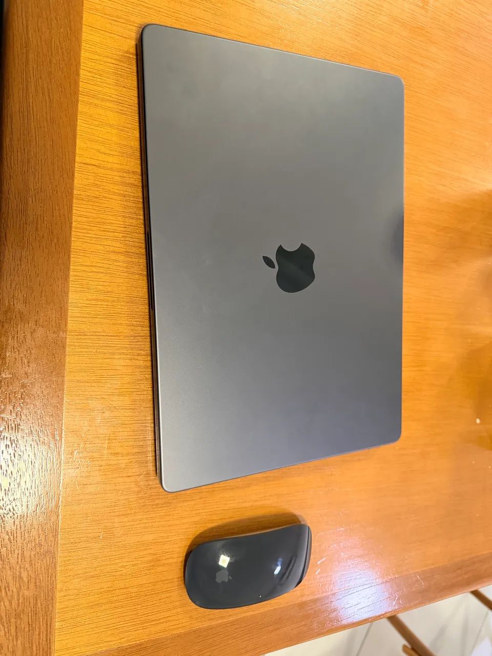 MacBook Pro M3 Black - 18gb, 1TB, 14 polegadas + Magic Mouse + Apple Keyboard