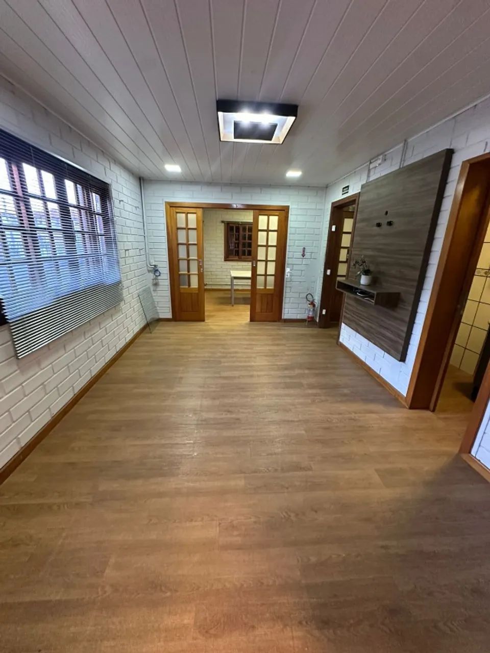  Sala / Casa Comercial Ampla para Aluguel em Barreiros 150 M² - Foto 7