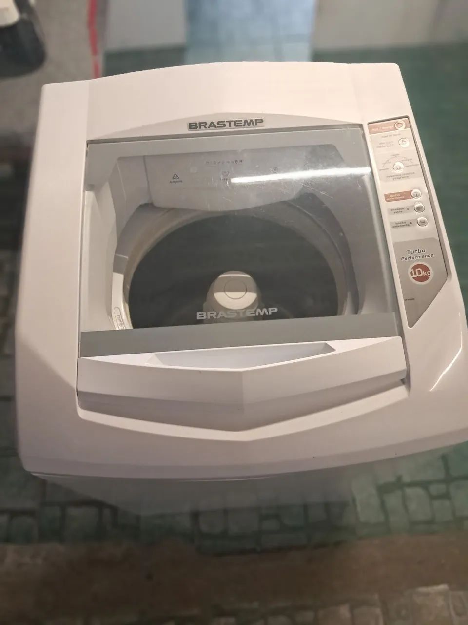 Vendo geladeira com garantia  - Foto 2