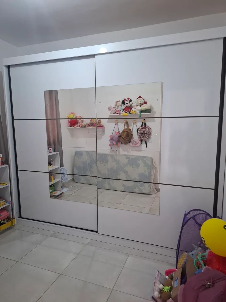 Quarda roupa 2 portas com espelho 