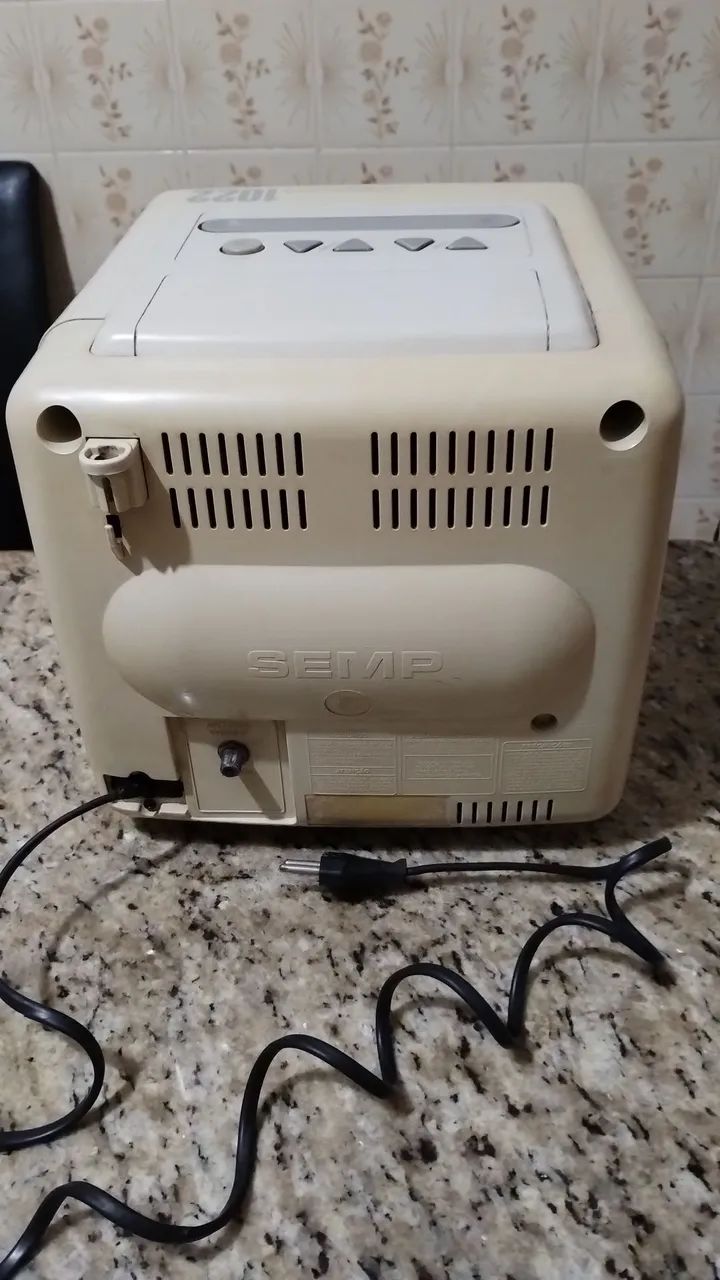 TV Semp 10 polegadas modelo 1022 - Foto 4