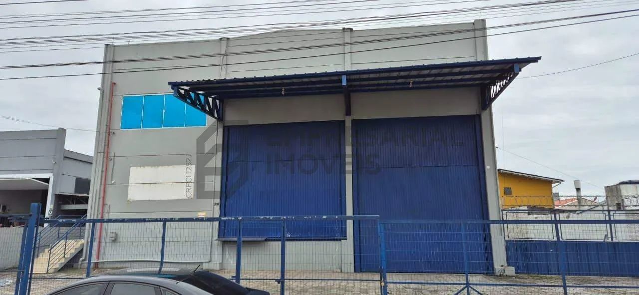 GALPÃO PARA LOCAÇÃO EM BIGUAÇU/SC  EXCELENTE ESTRUTURA LOGÍSTICA E OPERACIONAL - Foto 3