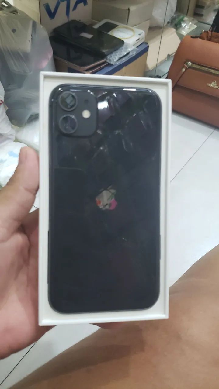 Iphone 11 - Foto 3