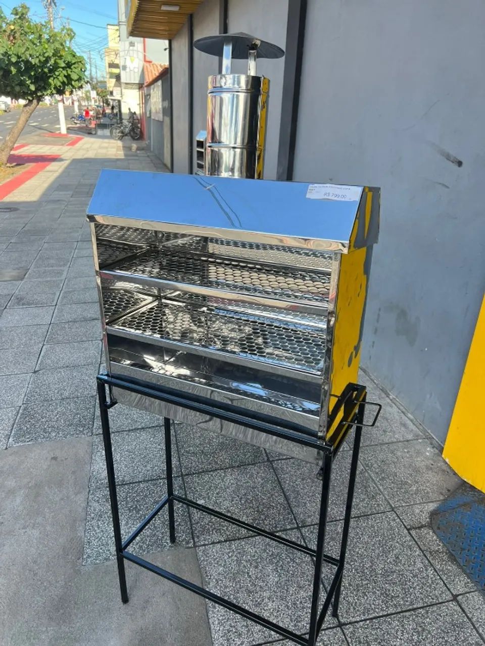 Churrasqueira espetinho com coifa 60x25
