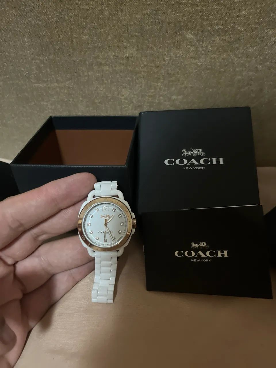 Vendo Relogio de Ceramica branca COACH  - Foto 3