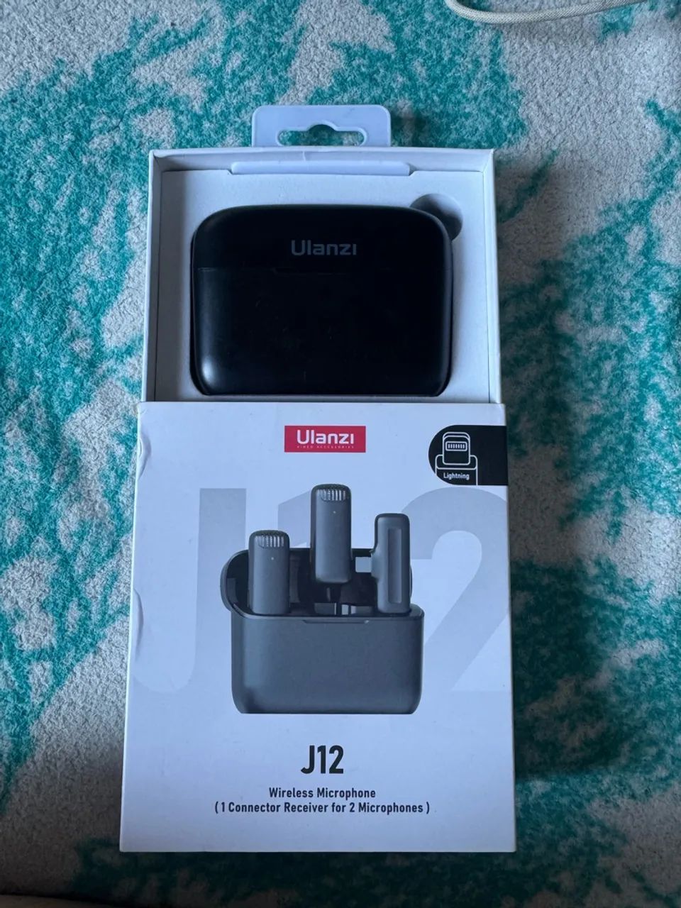 ? MICROFONE SEM FIO ULANZI J12  ?