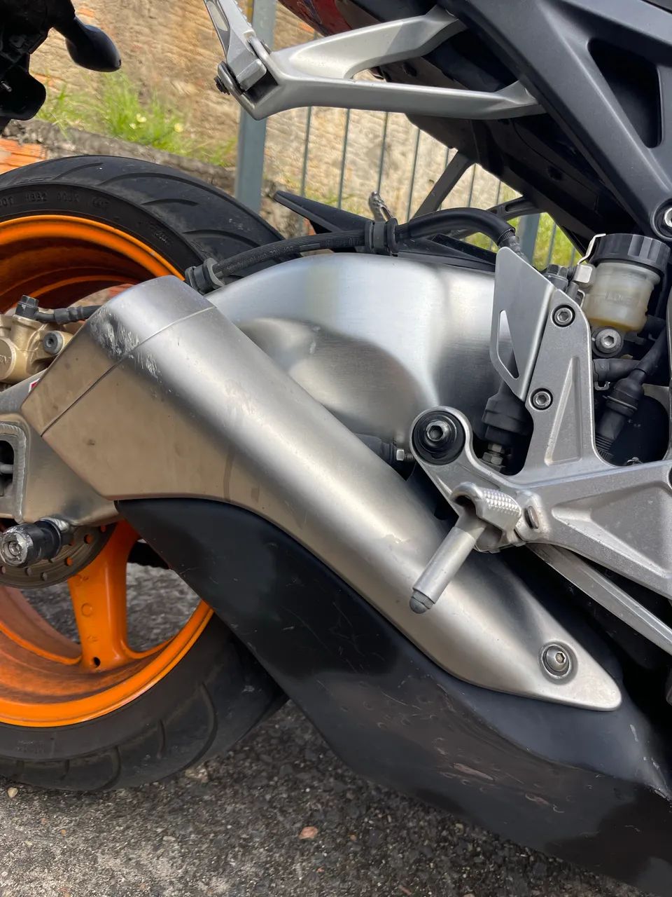 Honda CBR 1000RR 2011 - Foto 4