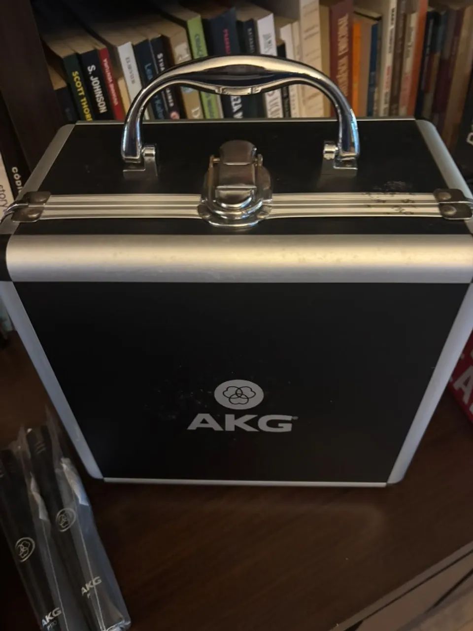 Microfone AKG P220 - Foto 4