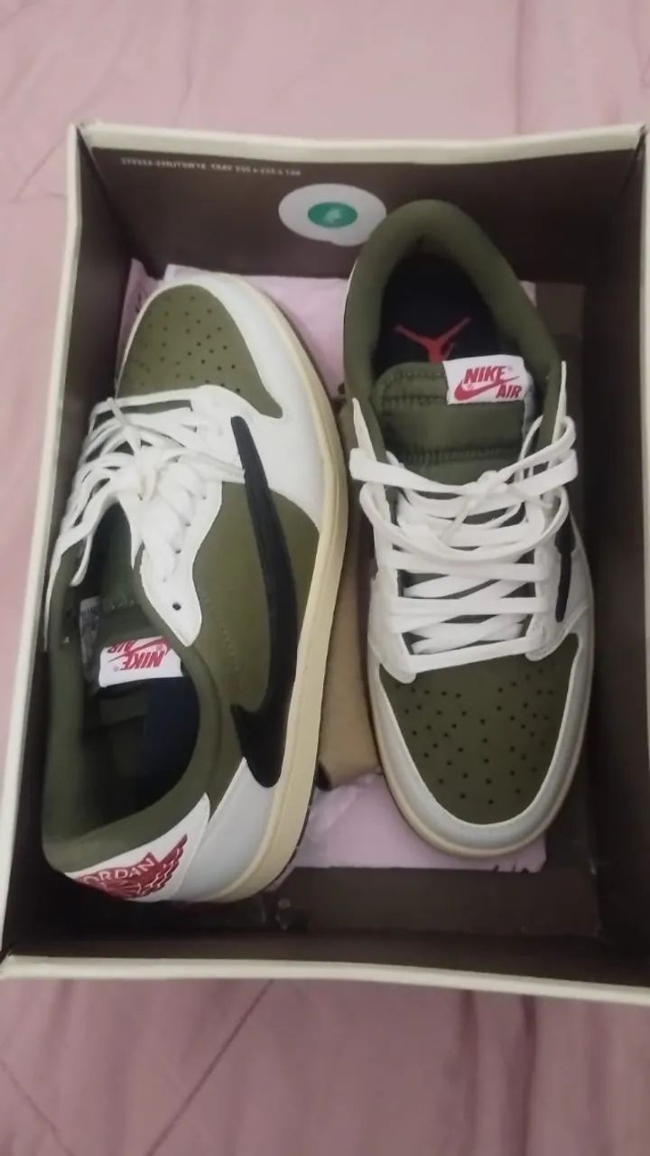 Air Jordan 1 Low Travis Scott Medium Olive