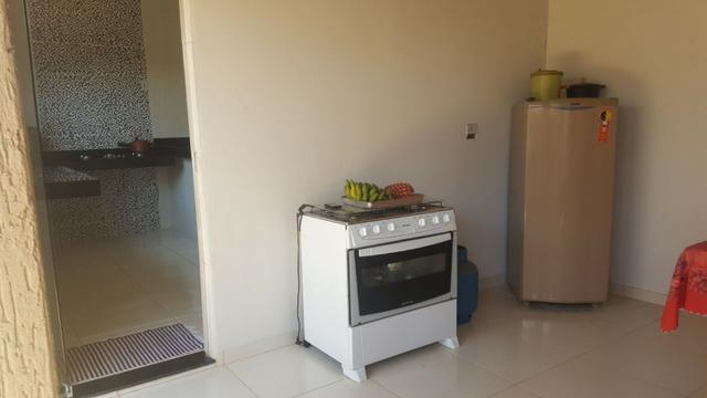 Linda casa em Araxá com 03 quartos - Foto 8