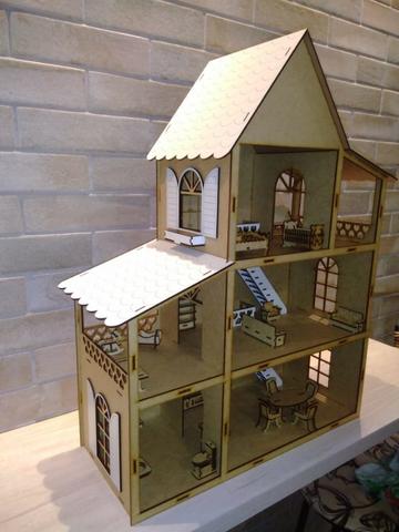 Casinha de boneca com móveis e nome!!! - Foto 4