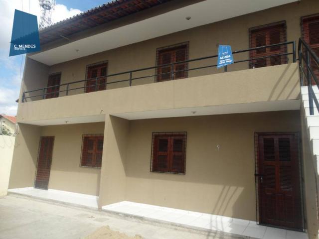 Apartamento para alugar, 55 m² por R$ 400,00/mês - Lagoa Redonda - Fortaleza/CE