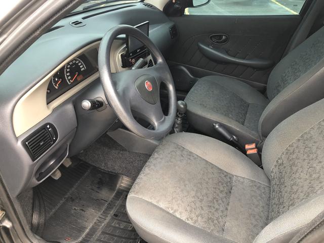 Fiat Siena 1.0 Celebration Raridade único dono S/detalhes - Foto 16