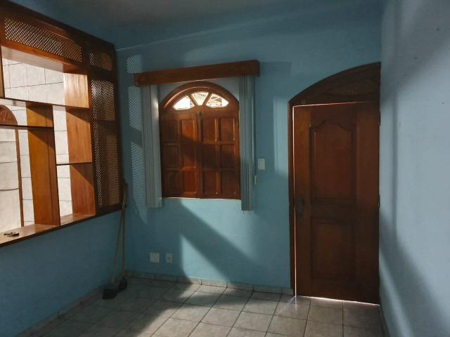 Casa semimobiliada - Pq 10 de Novembro - Foto 11