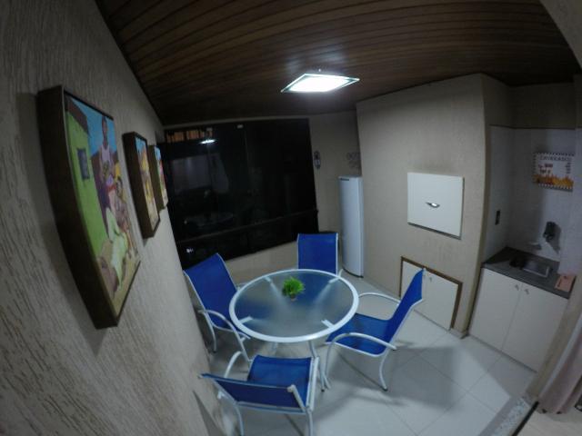 Lindo apartamento colado no mar de Meia Praia, 3 quartos - Foto 19