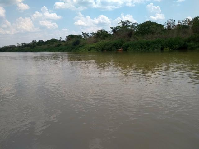 Vendo chácara na beira do rio ao lado do pesqueiro casa de telha - Foto 11