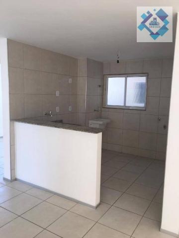 Apartamento com 3 dormitórios à venda, 60 m² por R$ 250.000 - Passaré - Fortaleza/CE