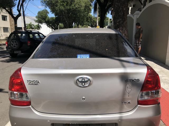 Vendo Toyota etios sedã x 1.5 - Foto 4
