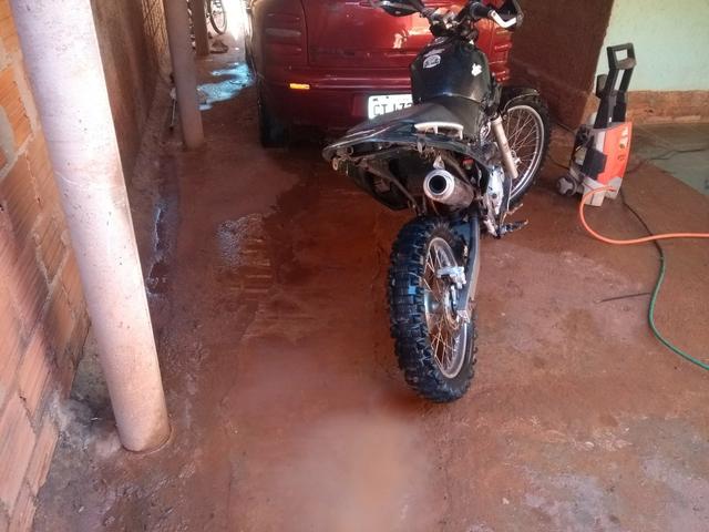 Vendo Falcon ou troco né outra moto de rua - Foto 2