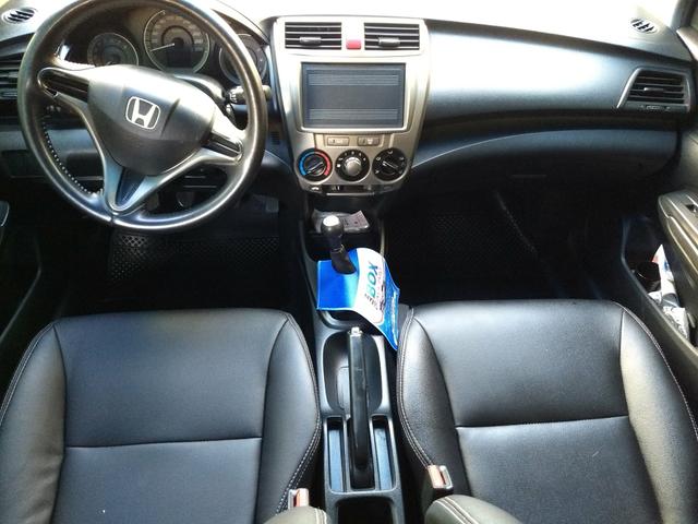 Honda City Dx manual 2013 - Foto 12