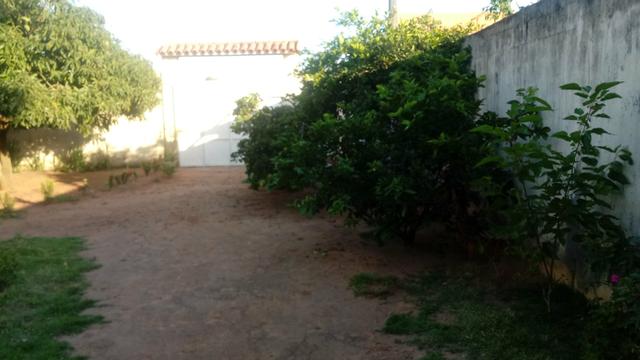 Vendo uma casa com 2 lotes 480metros quadro - Foto 11