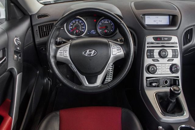 Hyundai Genesis Coupe 2010 2.0 Turbo - Foto 10