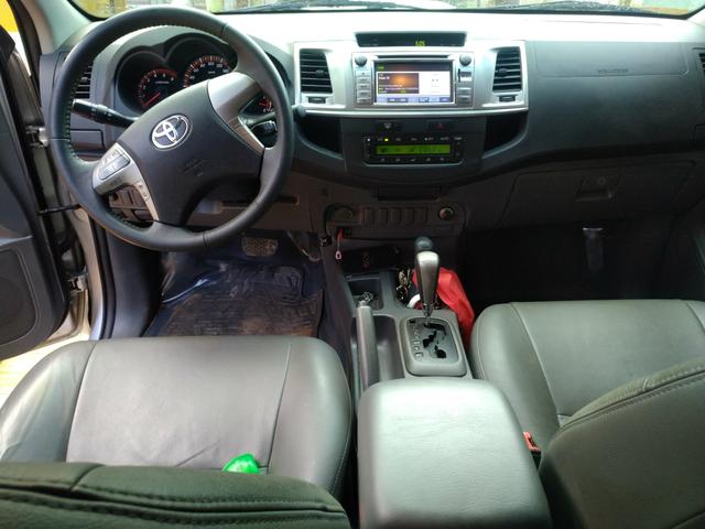 Hilux - Foto 2