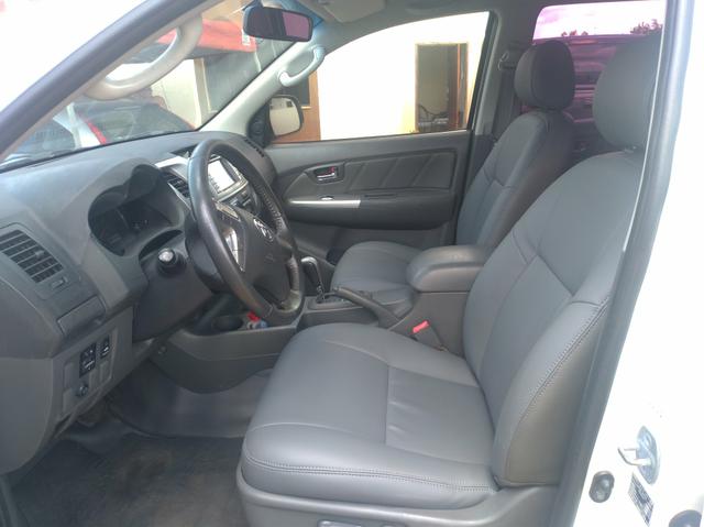 Hilux srv top diesel - Foto 6