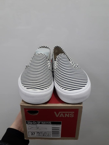 Tenis vans slip on tam. 37 - Roupas e calçados - Água Verde, Curitiba  774165588 | OLX