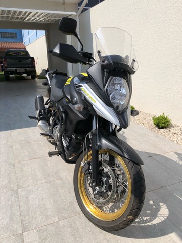 SUZUKI V STROM XT 650