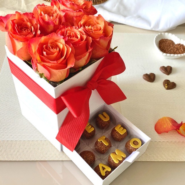 Box flores e chocolates Dia dos Namorados