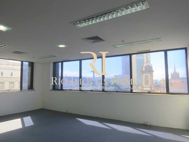 Centro, andar inteiro, ótimo estado, metrô, VLT