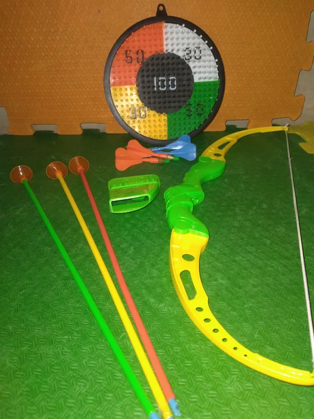 Jogo Tiro Ao Alvo Mira Grande 30cm Kit 4 Dardos Profissional