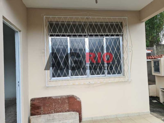 Casa de rua - Linear / Residencial / Vila Valqueire - Foto 5