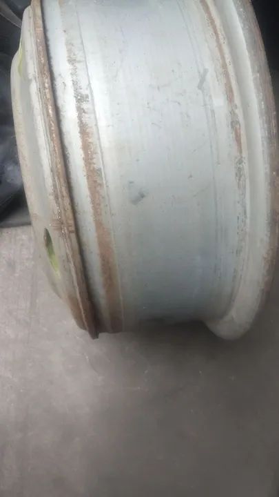 Roda de caminhão usada aro 24 - Foto 2