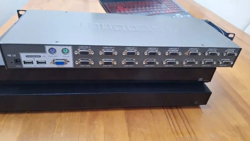 Trendnet 1603R 16-Port KVM Switch with VGA and USB Connectivity for Servers – Enterprises64739263158145121