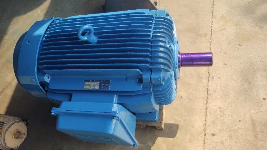 Vendo Motor 250 Cv Weg