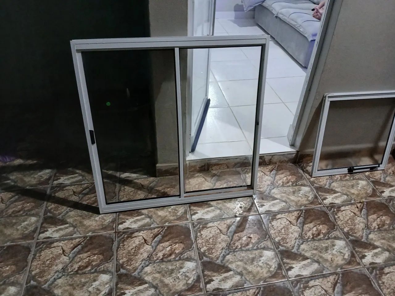 3 Janelas de Alumínio - Novas - Foto 4