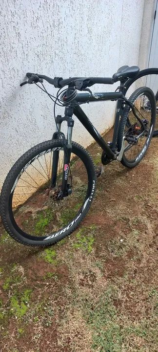 Bicicleta de aro 29 - Foto 2