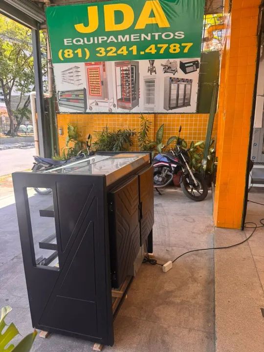 Balcão refrigerado para bedidas, frios e laticínios - 2 placas frias - marca polar  - Foto 3