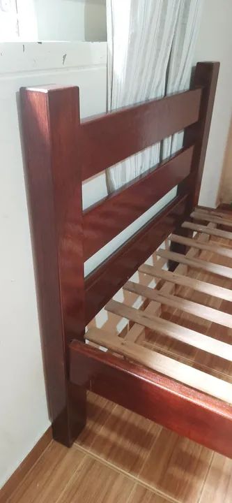 Cama de Solteiro em Madeira Maciça - Foto 3