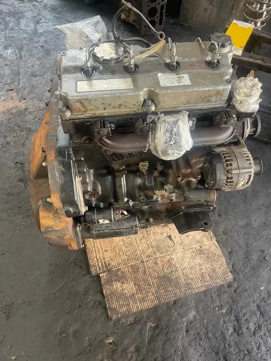 Retroescavadeira jcb peças motor vender