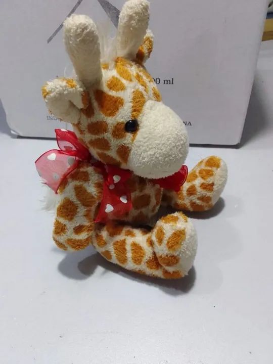 Bicho de Pelucia Girafinha - Foto 2